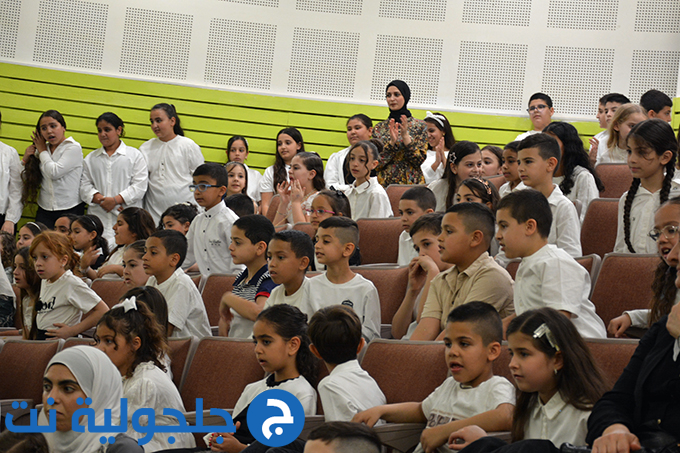 مهرجان ديني يُناديني بنسخته الثامنة في مدرسة المستقبل الابتدائية في جلجولية 